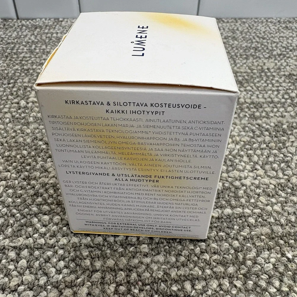 NEW Lumene Valo Light‎ Glow Reveal Facial Moisturizer Vitamin C 1.7 oz NIB